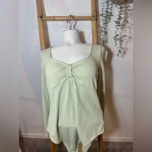 (3 For $20) H&M BodySuit - Size L